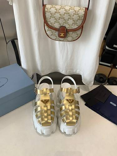 Picture of Prada Shoes Women _SKUfw158155133fw